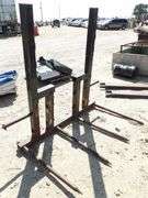 R-1126 Bale Spear