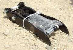 R-1047 Mini Excavator Hydraulic Thumb