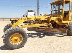 R-848 CAT 12 Motor Grader