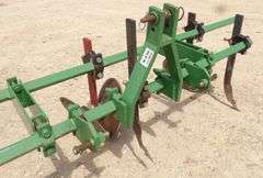 R-636 3-Point Disc Opener