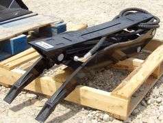 R-1056 Hydraulic Thumb