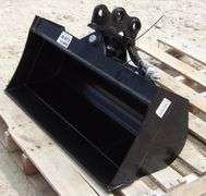 R-973 Mini Excavator Cleanup Bucket
