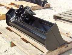 R-941  Mini Excavator Cleanup Bucket