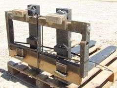 R-868  Forklift Forks