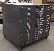 R-1138 Rolling Map/Document File Cabinet