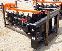 R-961 Skid Steer Trencher