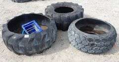 R-631 Livestock Tire Feeders