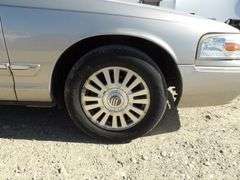 R-1225 2006 Mercury  Sedan