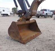 R-585  John Deere 26 G Mini Excavator