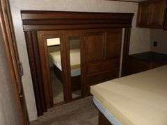 R-650 2016 Carbon Toy Hauler Travel Trailer