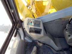 R-1251 Komatsu Excavator