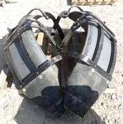 R-1122 Fenders (2)