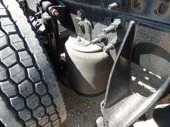 R-670  2014 International Pro Star Plus 122 Truck Tractor