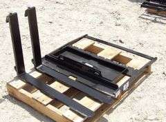 R-1034 Mini Skid Steer Mast & Forks