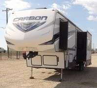 R-650 2016 Carbon Toy Hauler Travel Trailer