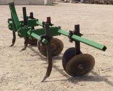 R-636 3-Point Disc Opener
