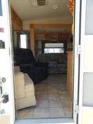 R-590 2005 Cruiser 5th Wheel Travel Trailer