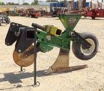 R-915 Schlagel Gopher Eliminator