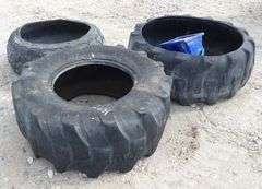 R-631 Livestock Tire Feeders