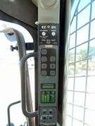 R-860 Case SU280 Skid Steer