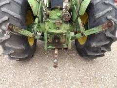 R-610 John Deere 2255 Tractor