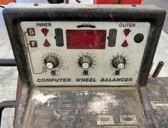 R-660  Snap-On Computer Wheel Balancer