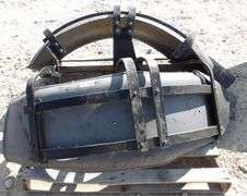 R-1122 Fenders (2)