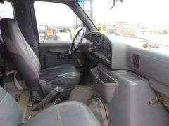 R-895  1996 Ford Van with Wheelchair Lift