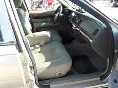 R-1225 2006 Mercury  Sedan