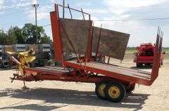 R-638 New Holland 1030 Stackwagon