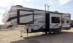 R-650 2016 Carbon Toy Hauler Travel Trailer