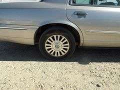 R-1225 2006 Mercury  Sedan