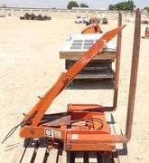 R-864  Edwards Pallet Forks