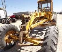 R-848 CAT 12 Motor Grader