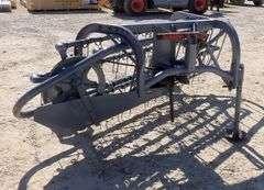 R-830 3-Point Hay Rake