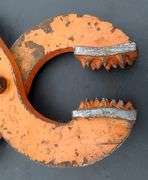 R-624 Lifting Tongs