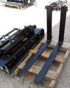 R-1033 Mini Skid Steer Mast & Forks