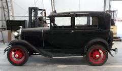 R-908 1930 Ford Model A Two Door Sedan