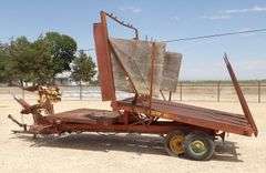 R-645  New Holland Stack Wagon