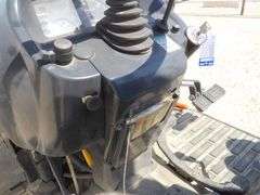R-589  Bobcat CT230 Tractor