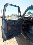R-853 1984 Chevy Silverado 20 3/4 Ton 4X4 Pickup