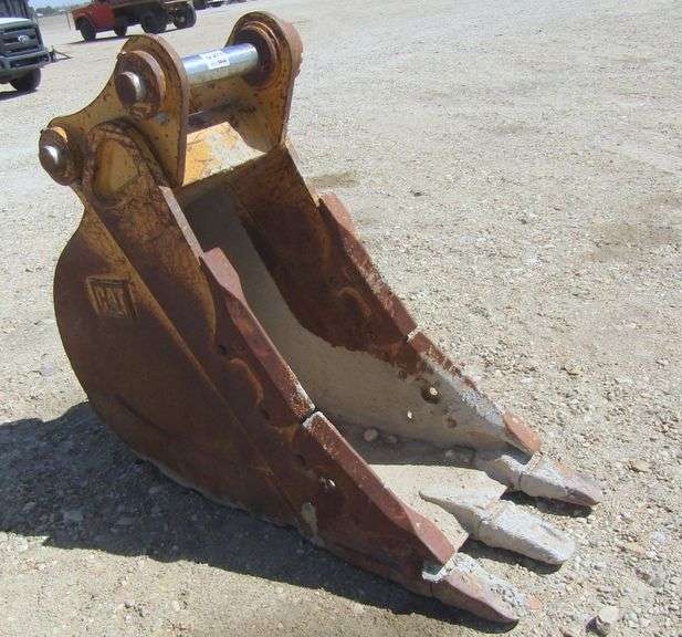 U-211 CAT Excavator Bucket