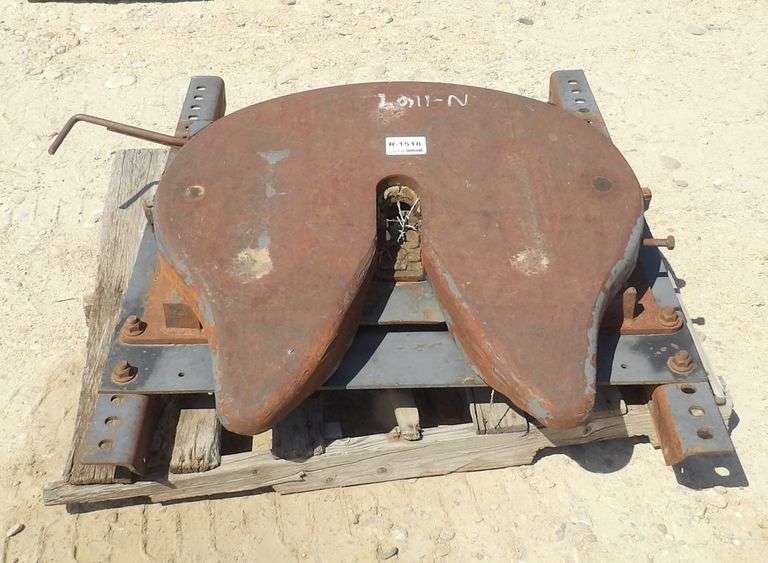 R-1518 5th Wheel Hitch