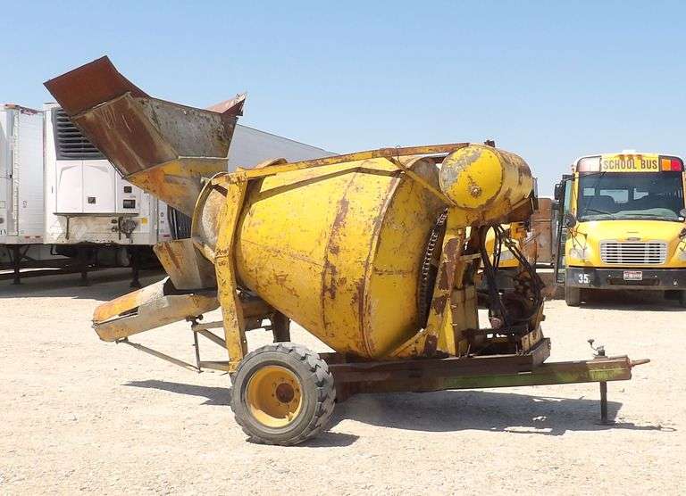 R-1508 Concrete Mixer