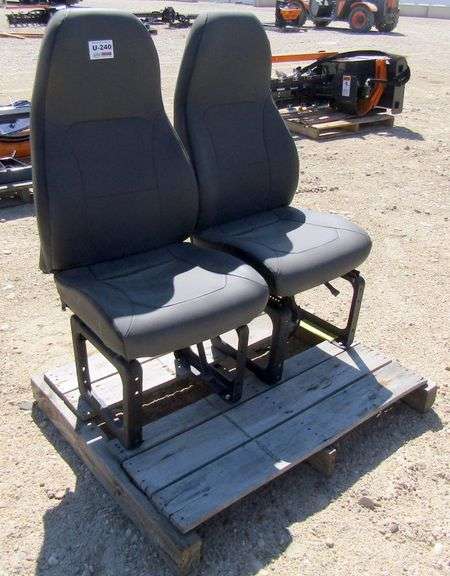 U-240 International Bucket Seats