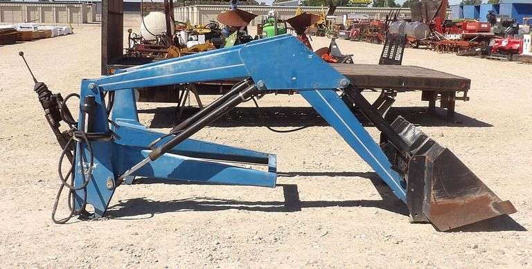 R-1539 SMC Loader Attachment