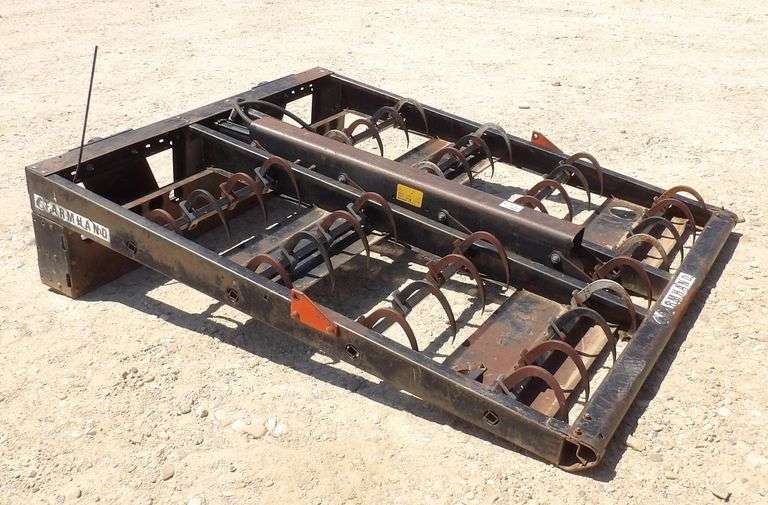 R-1503 Farmhand Bale Grapple