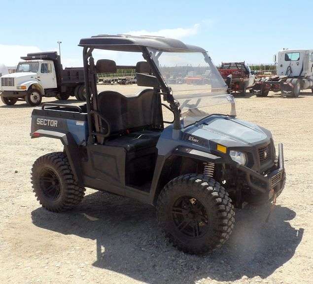 U-200 2022 Hisun Sector E1 Electric UTV