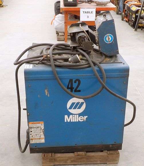 R-1365 Miller Welder & Wire Feeder