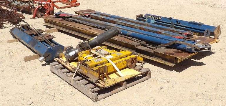 R-1346 Grand Four Post Auto Lift